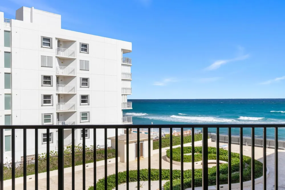 3610 S OCEAN BOULEVARD #310 South Palm Beach, FL 33480