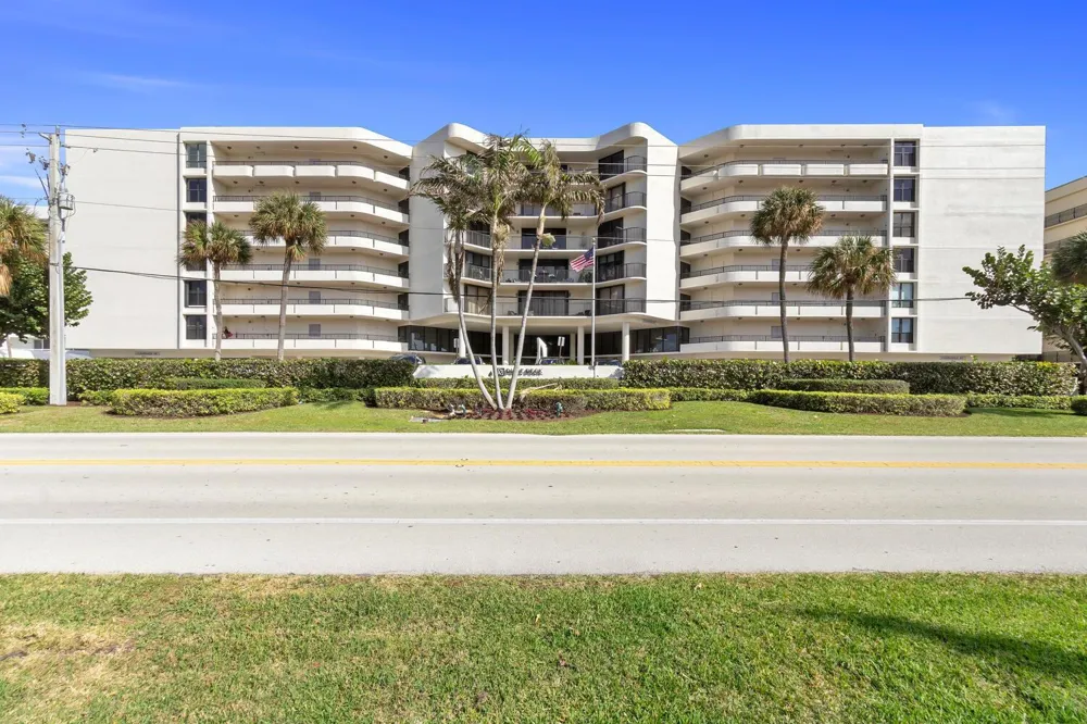3610 S OCEAN BOULEVARD #310 South Palm Beach, FL 33480