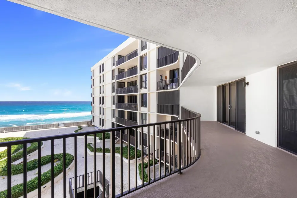 3610 S OCEAN BOULEVARD #310 South Palm Beach, FL 33480