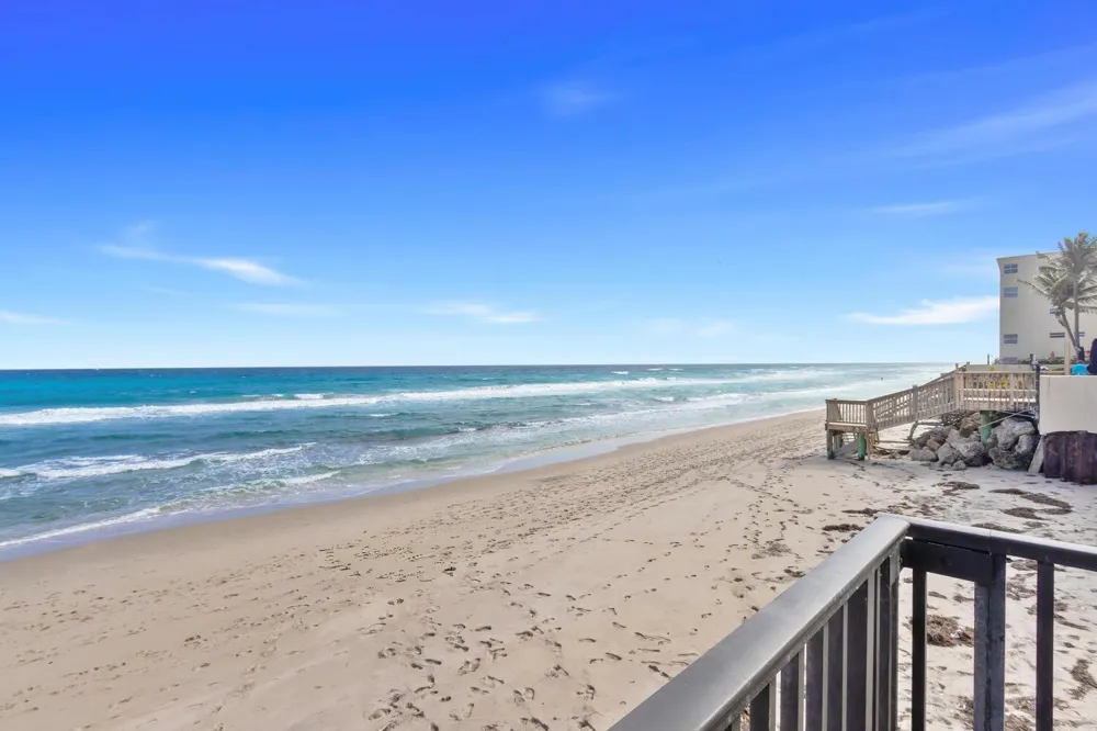 3610 S OCEAN BOULEVARD #310 South Palm Beach, FL 33480