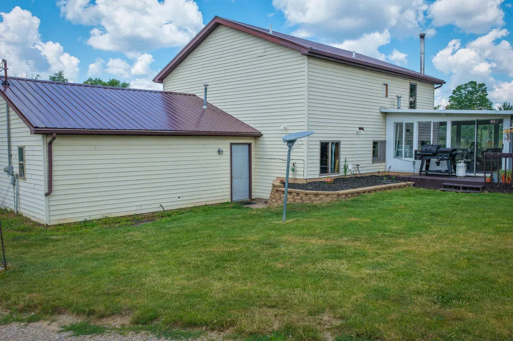 8565 S Cornwell Avenue Clare, MI 48617