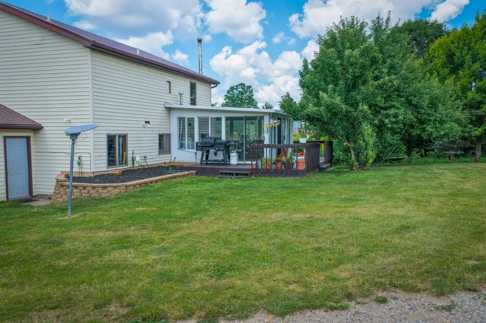 8565 S Cornwell Avenue Clare, MI 48617