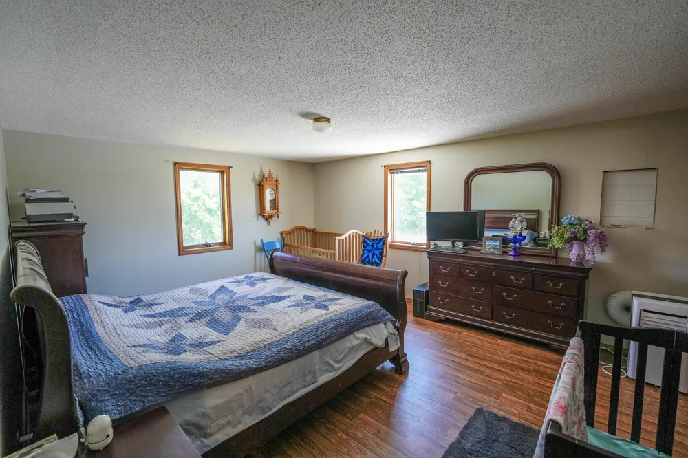 8565 S Cornwell Avenue Clare, MI 48617