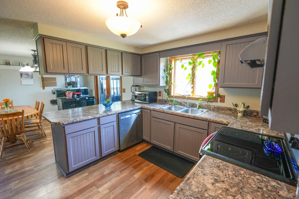 8565 S Cornwell Avenue Clare, MI 48617