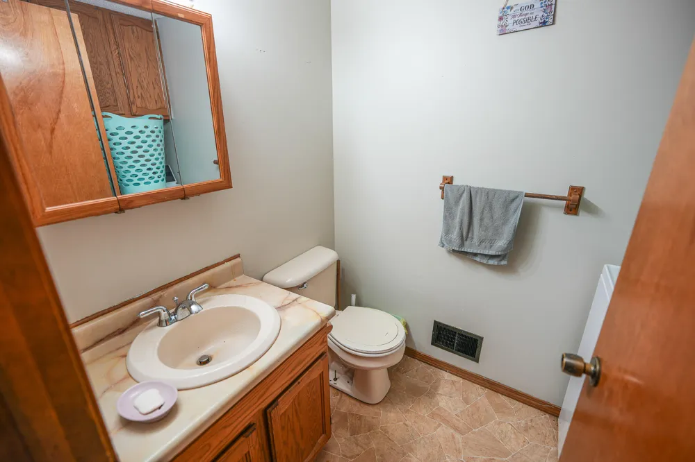 8565 S Cornwell Avenue Clare, MI 48617