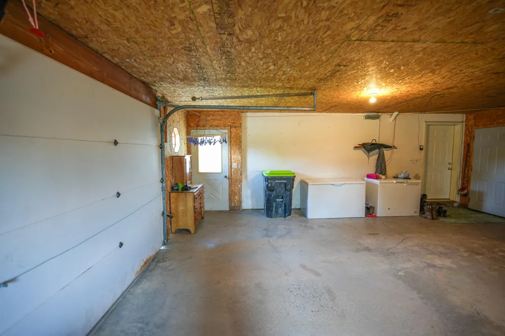 8565 S Cornwell Avenue Clare, MI 48617