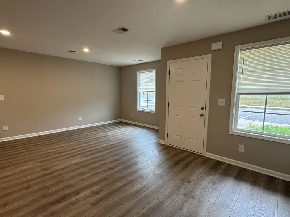 213 Mountaindale Dr Smyrna, TN 37167