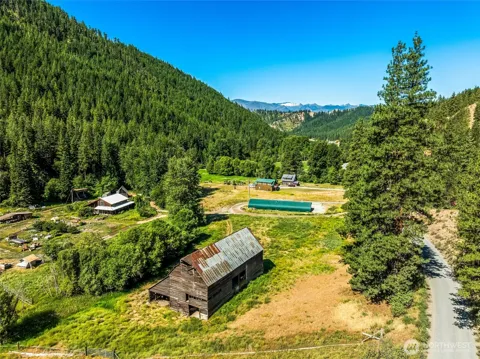 10495 Merry Canyon Road