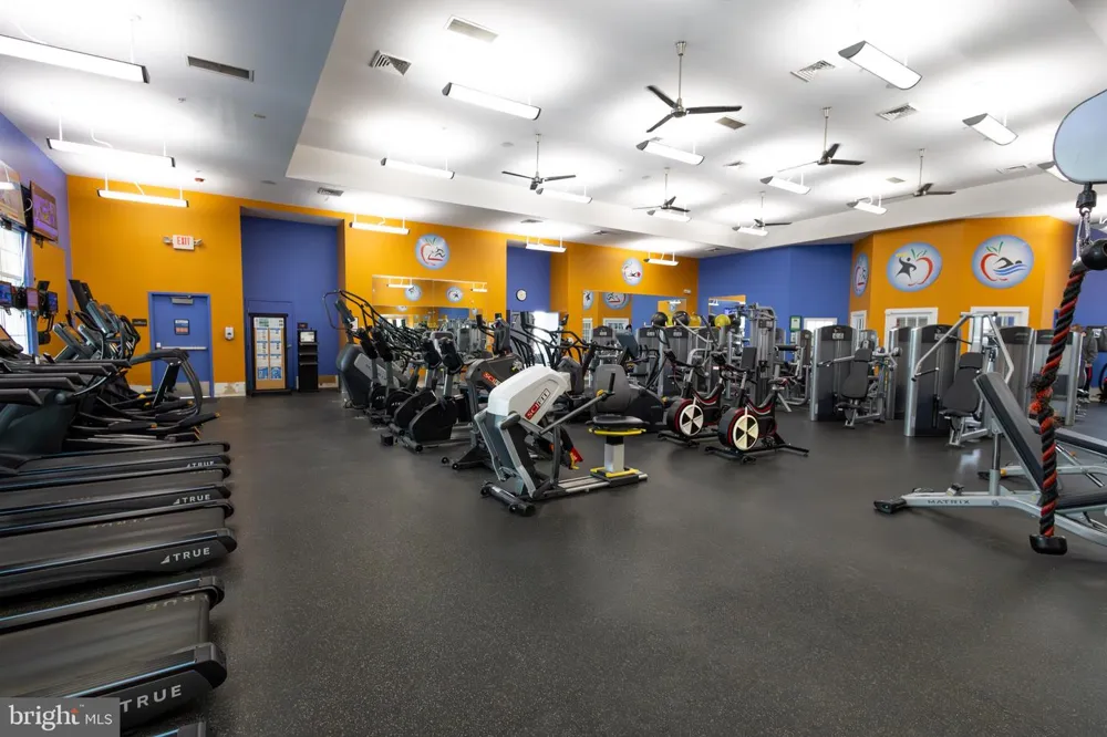 327 S CALDWELL CIRCLE Downingtown, PA 19335