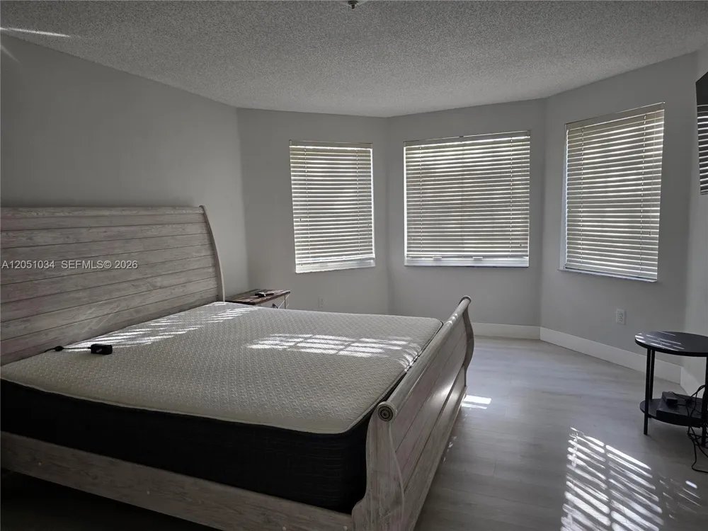 150 NW 151st Ave Pembroke Pines, FL 33028