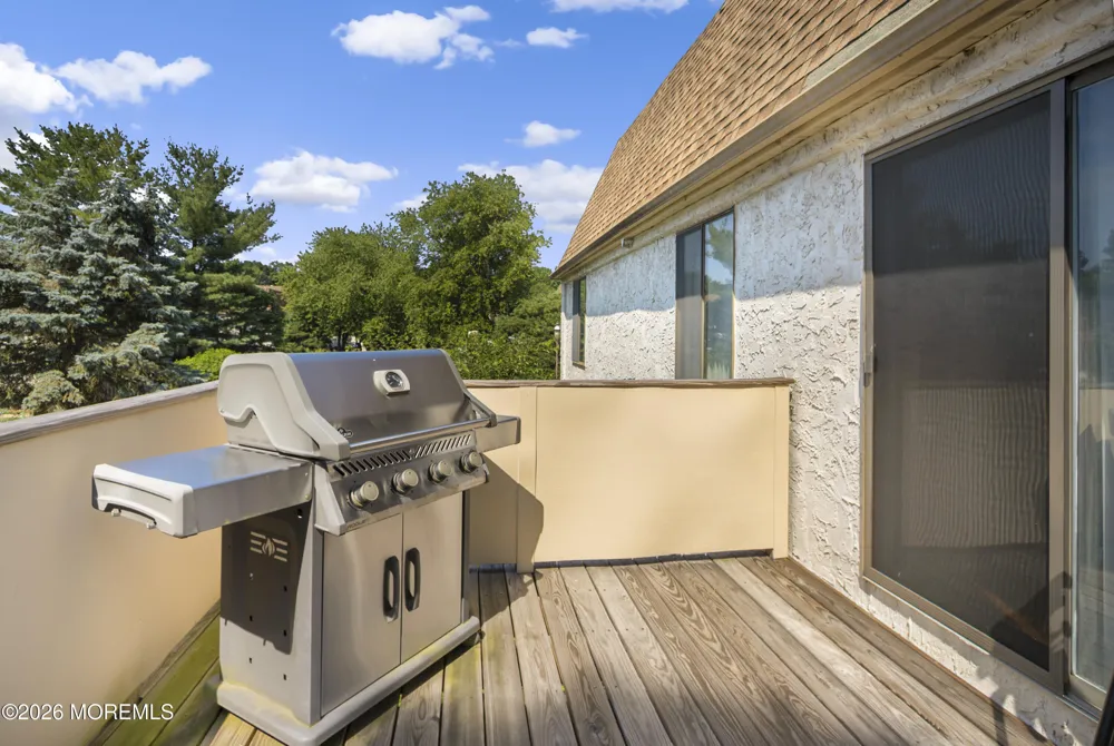 124 Park Gate Drive Edison, NJ 08820