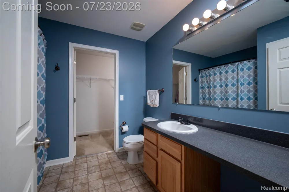 10117 Island Lake Drive Taylor City, MI 48180
