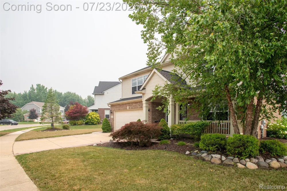 10117 Island Lake Drive Taylor City, MI 48180