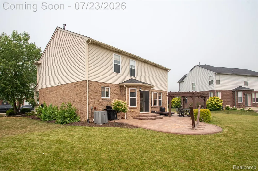 10117 Island Lake Drive Taylor City, MI 48180