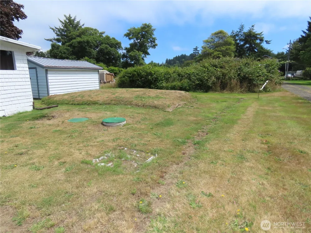 1664 Schmid Road Grayland, WA 98547