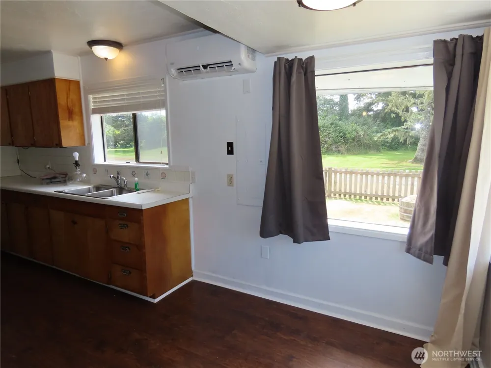 1664 Schmid Road Grayland, WA 98547