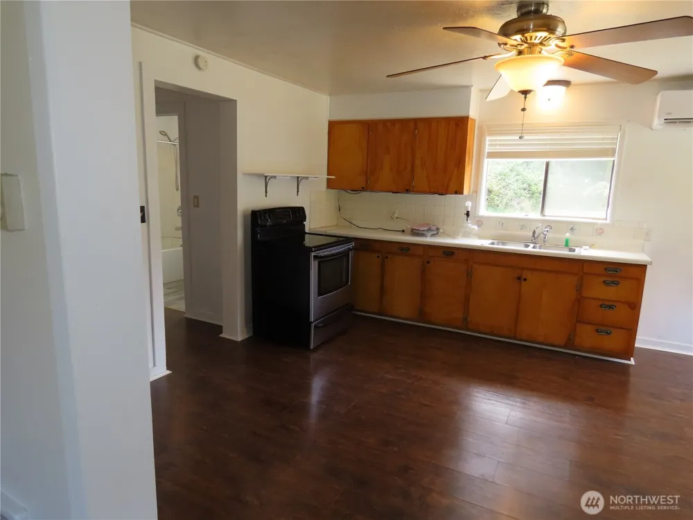 1664 Schmid Road Grayland, WA 98547