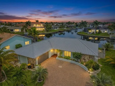 704 BIMINI LANE