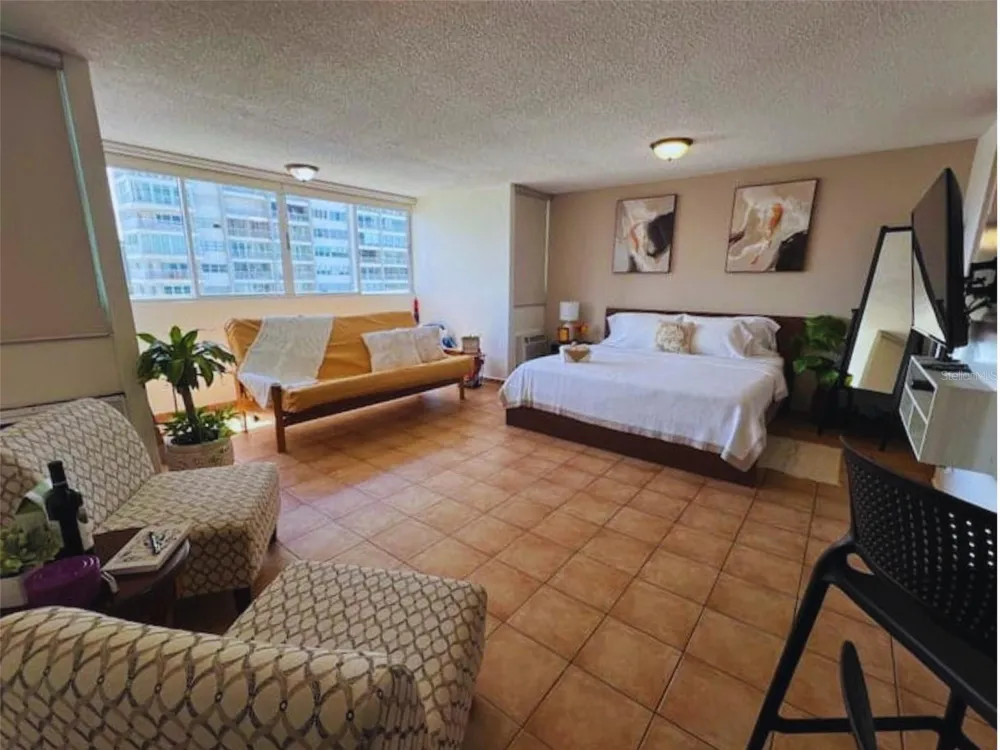 1479 ASHFORD AVE. CONDO. CONDADO DEL MAR #812 San Juan, PR 00907