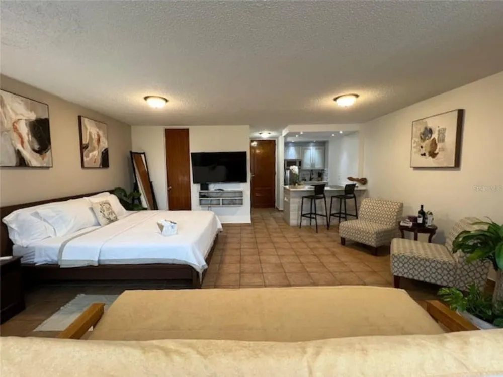 1479 ASHFORD AVE. CONDO. CONDADO DEL MAR #812 San Juan, PR 00907