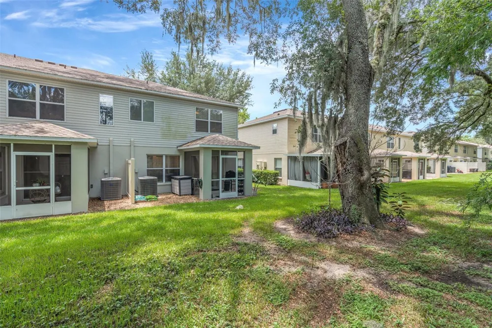 2958 ROYAL TUSCAN LANE Valrico, FL 33594