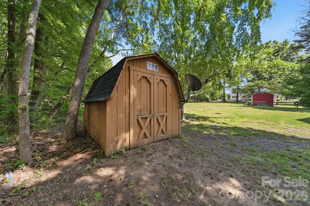 617 Autumn Drive Harrisburg, NC 28075