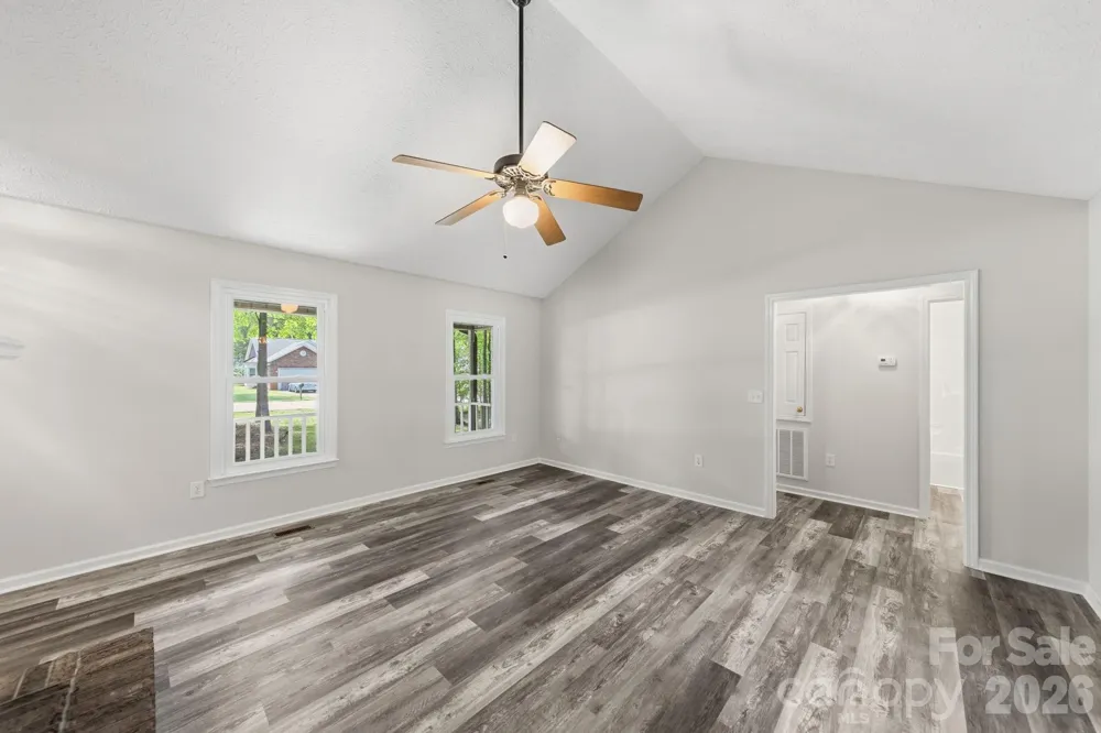 617 Autumn Drive Harrisburg, NC 28075