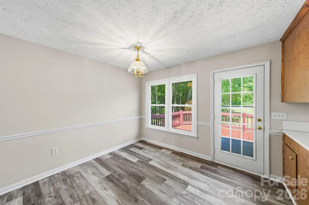 617 Autumn Drive Harrisburg, NC 28075
