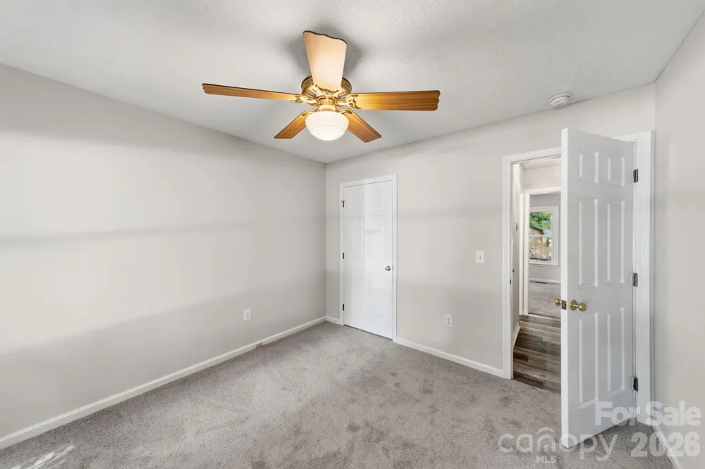 617 Autumn Drive Harrisburg, NC 28075