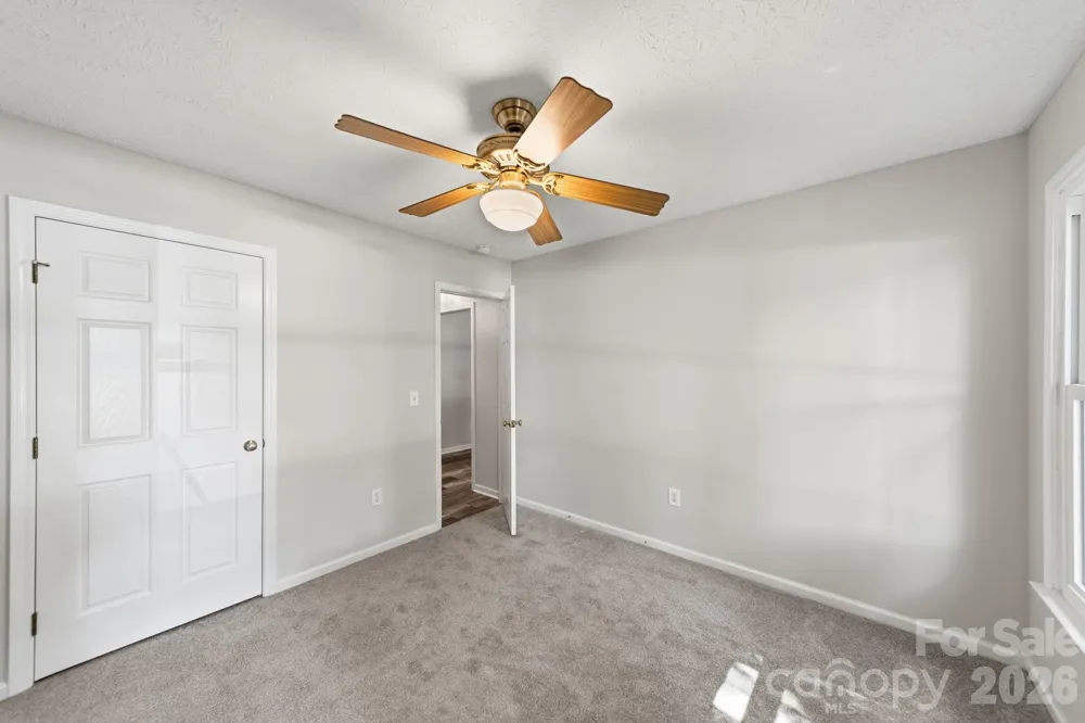 617 Autumn Drive Harrisburg, NC 28075