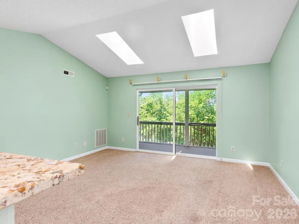 3404 Florham Place Asheville, NC 28806