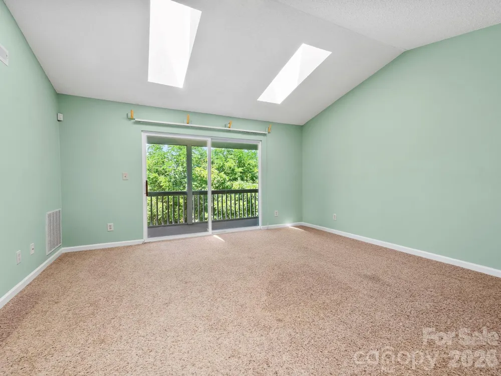 3404 Florham Place Asheville, NC 28806