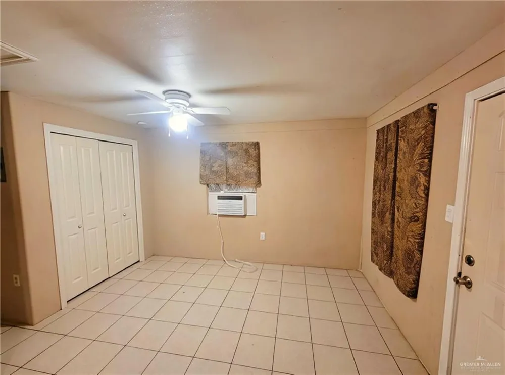 164 W US Highway 83 Highway Rio Grande City, TX 78582