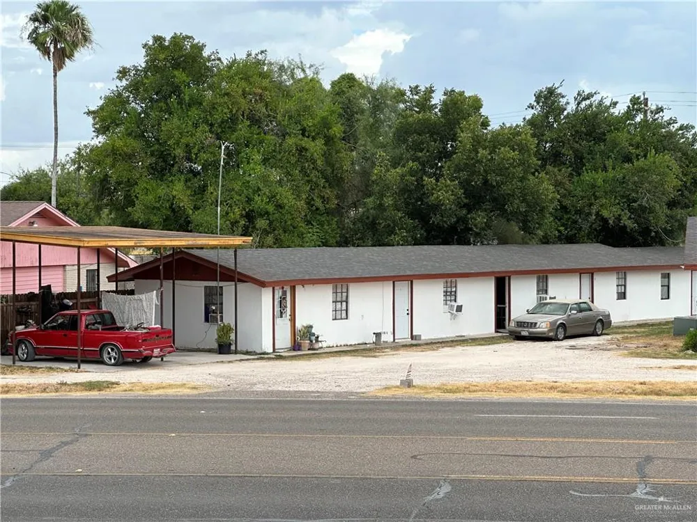 164 W US Highway 83 Highway Rio Grande City, TX 78582