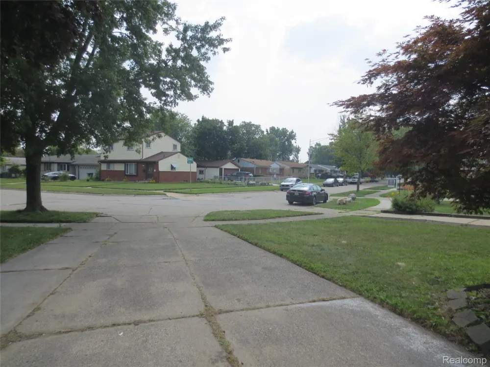34600 Michelle Drive Romulus City, MI 48174