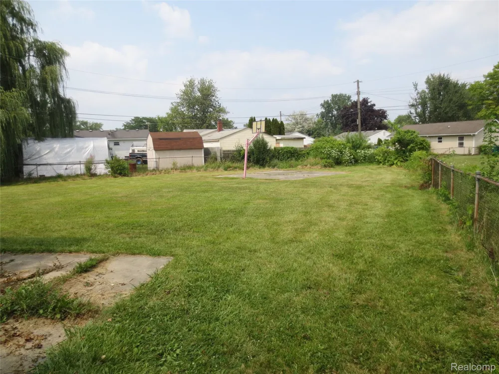 34600 Michelle Drive Romulus City, MI 48174