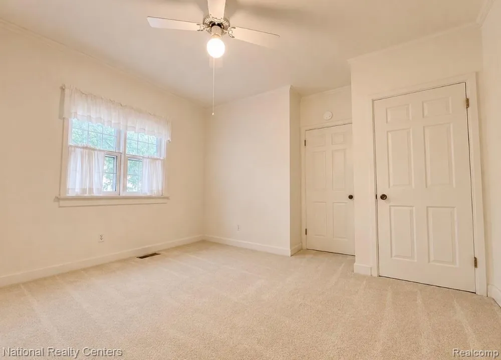 229 Linden Street Northville City, MI 48167