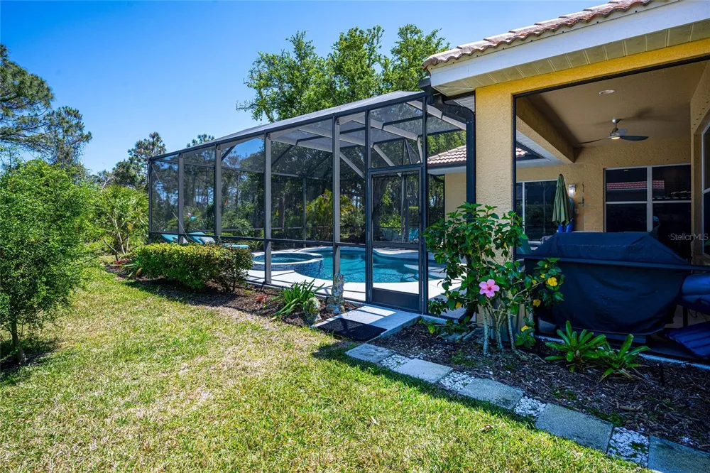 956 SCHERER WAY Osprey, FL 34229
