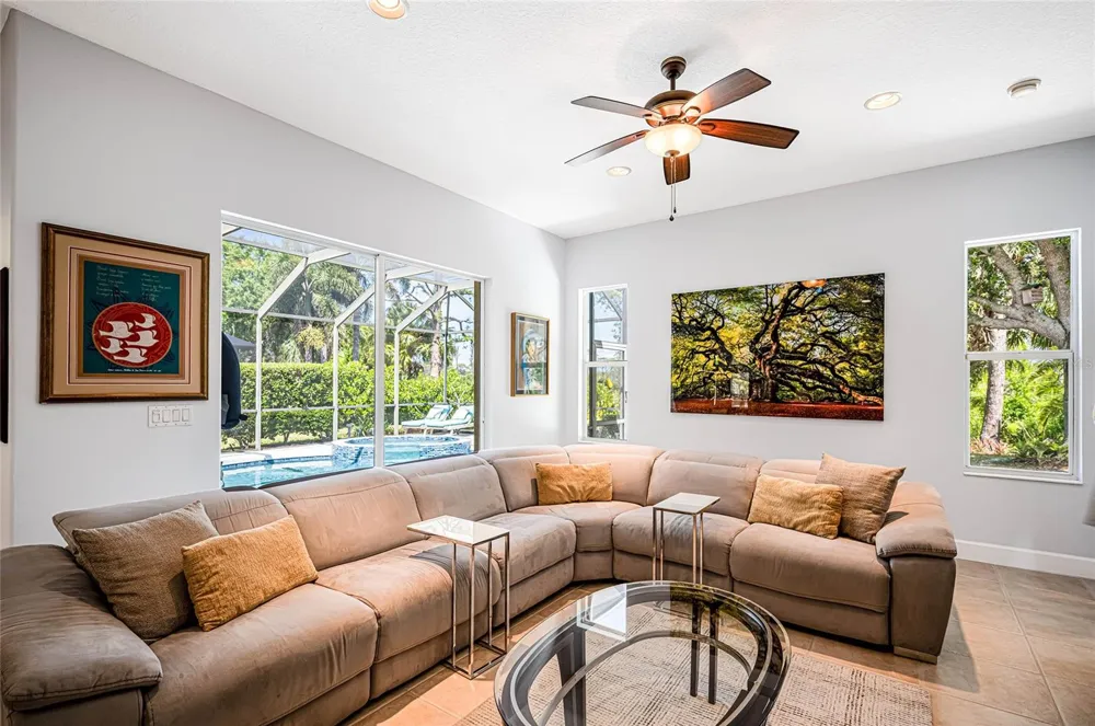 956 SCHERER WAY Osprey, FL 34229