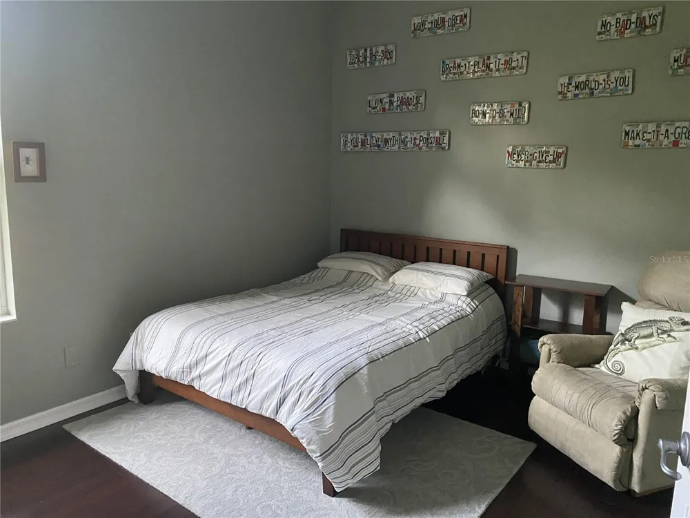 956 SCHERER WAY Osprey, FL 34229