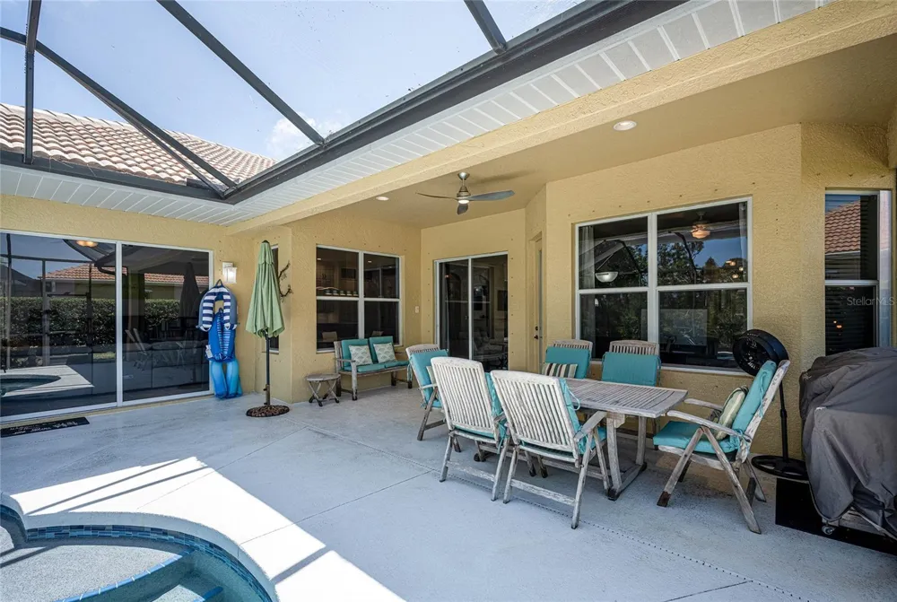 956 SCHERER WAY Osprey, FL 34229