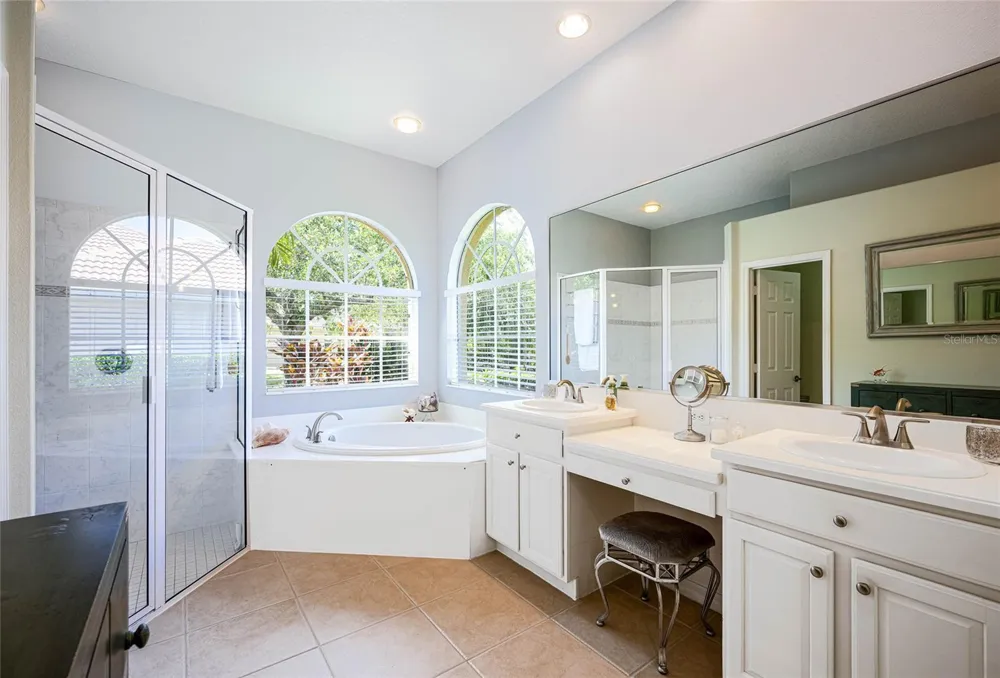956 SCHERER WAY Osprey, FL 34229