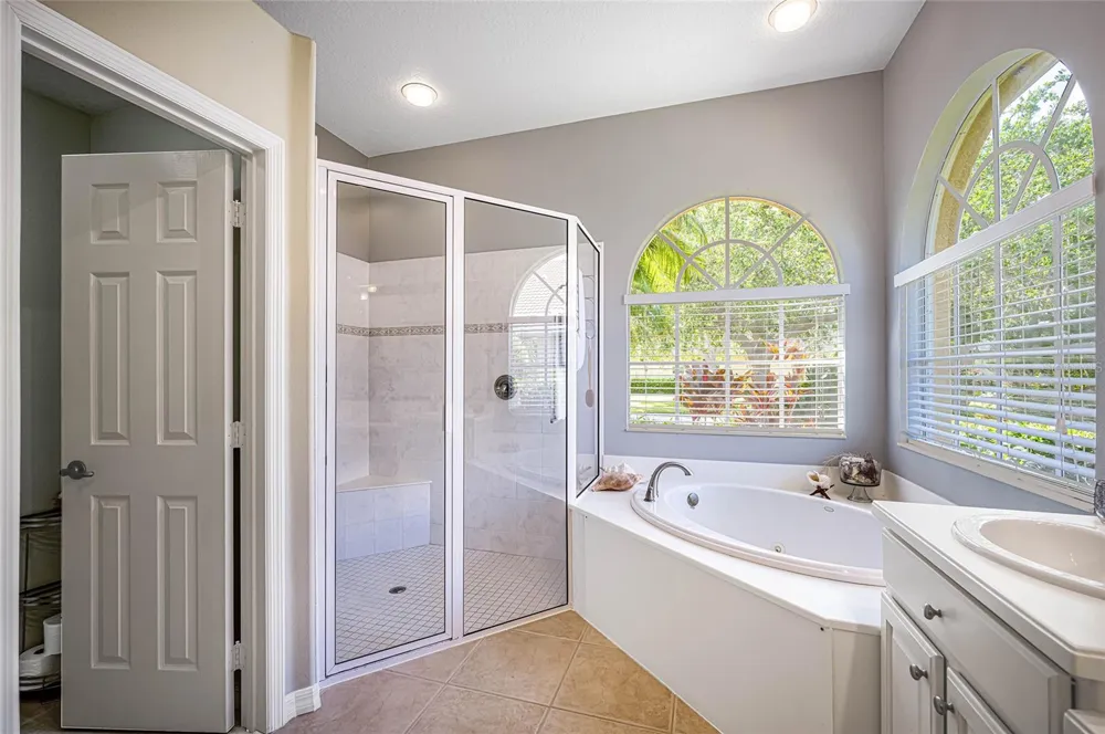 956 SCHERER WAY Osprey, FL 34229