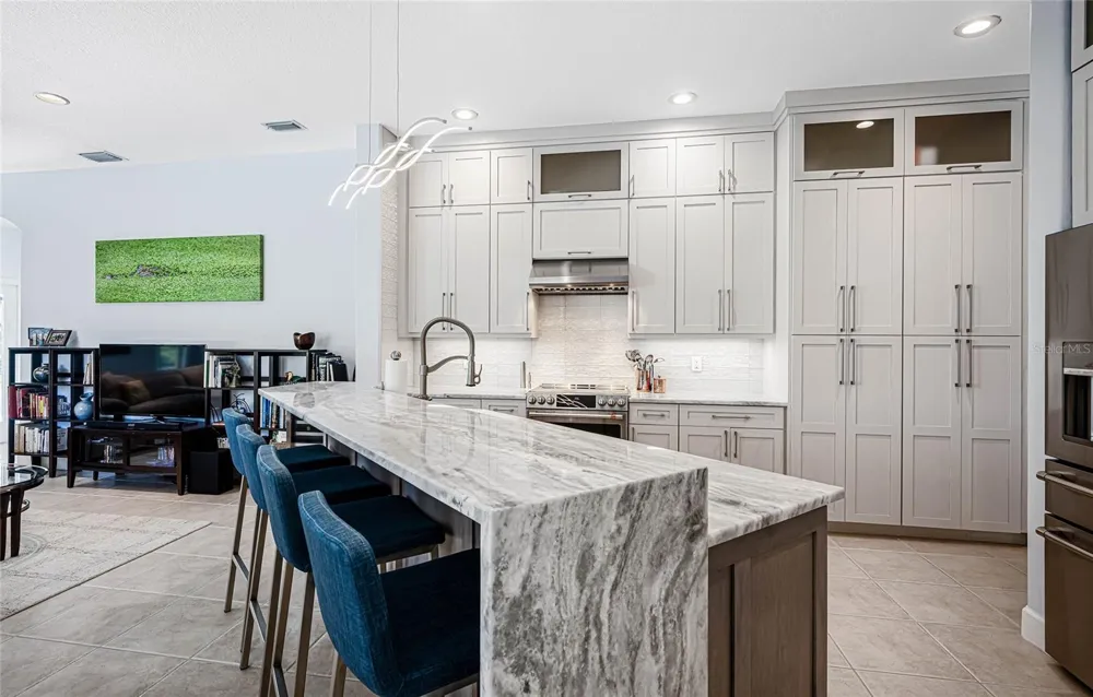956 SCHERER WAY Osprey, FL 34229