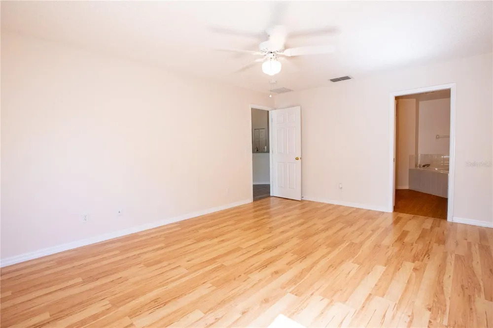 534 TIMBER RUN LANE Groveland, FL 34736