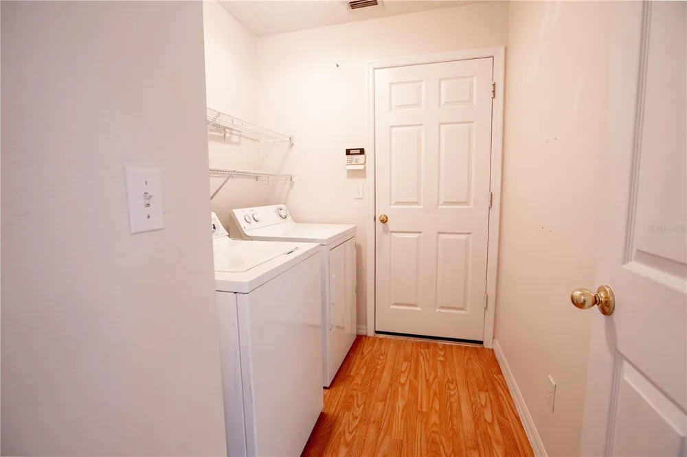 534 TIMBER RUN LANE Groveland, FL 34736