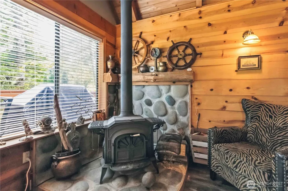 2015 229th Place Ocean Park, WA 98640
