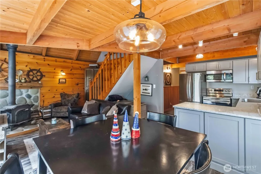 2015 229th Place Ocean Park, WA 98640