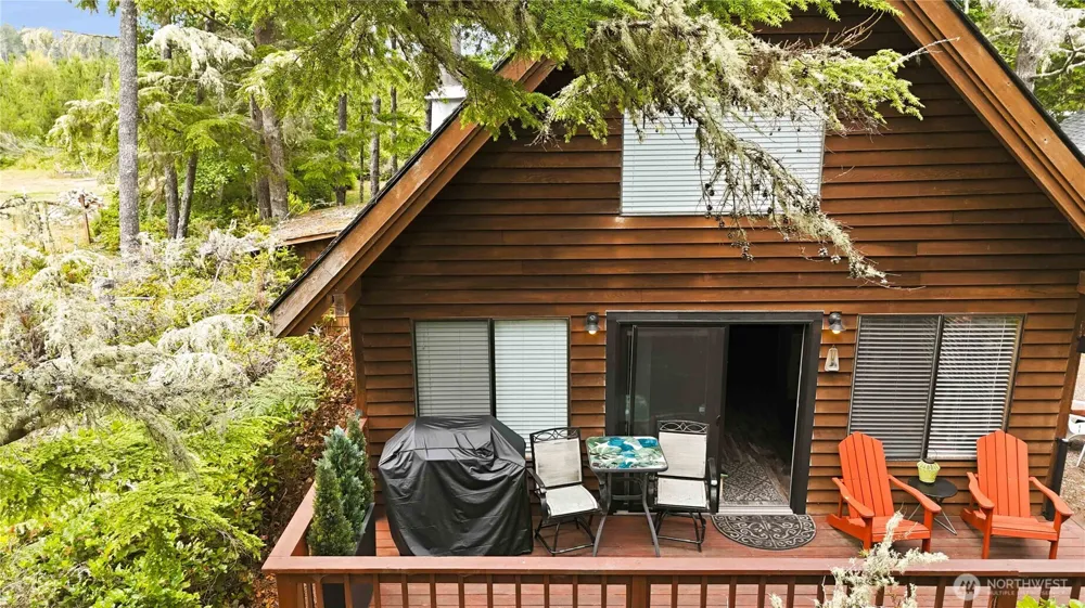 2015 229th Place Ocean Park, WA 98640