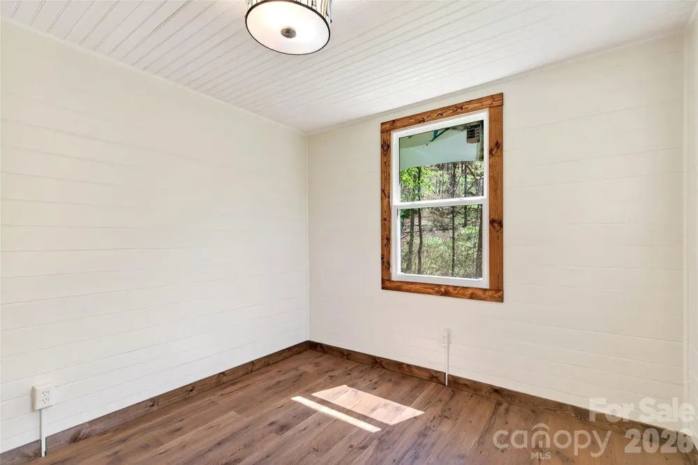 488 Cad Campbell Road Bakersville, NC 28705